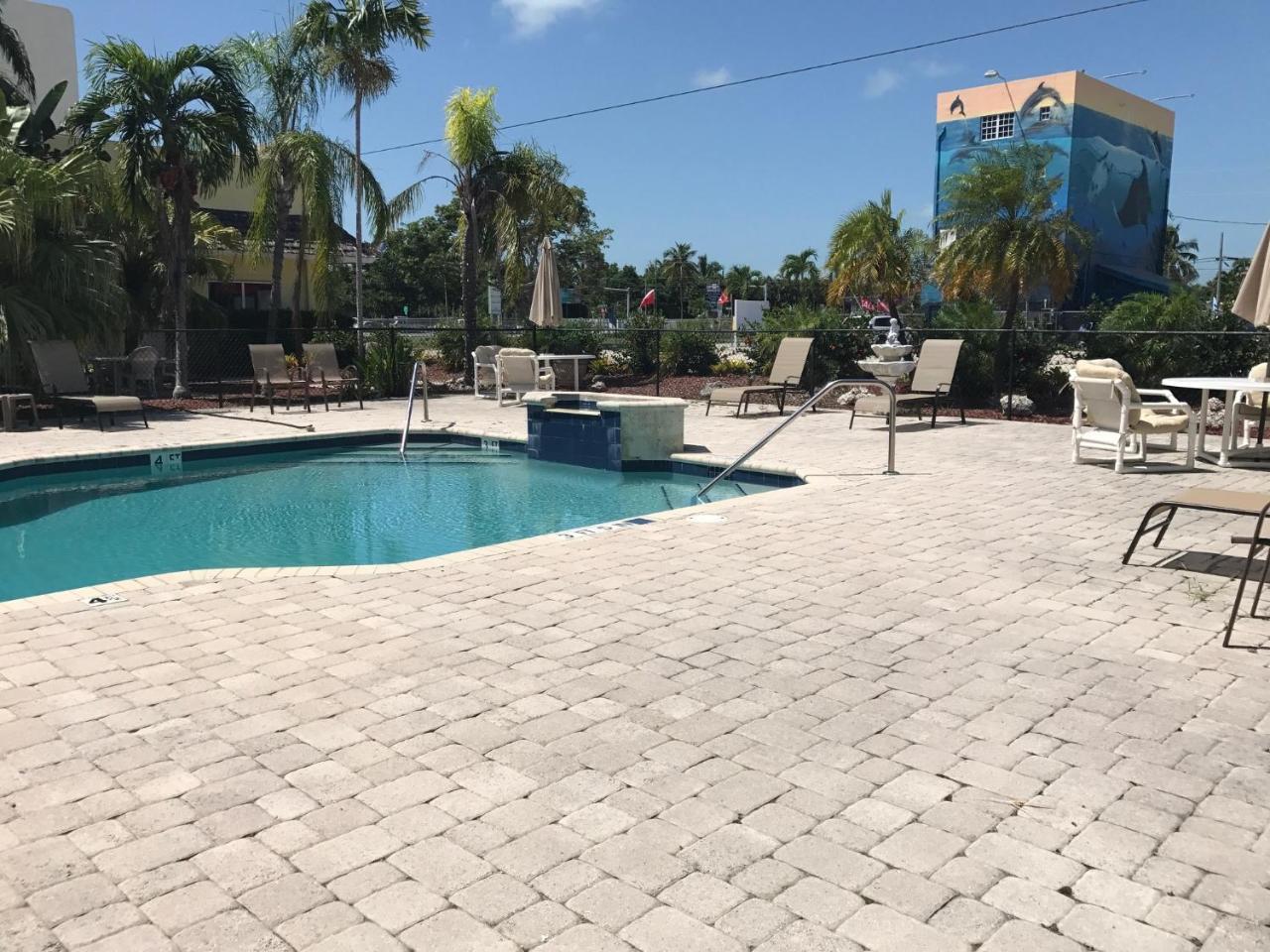 Key Largo Inn Kültér fotó